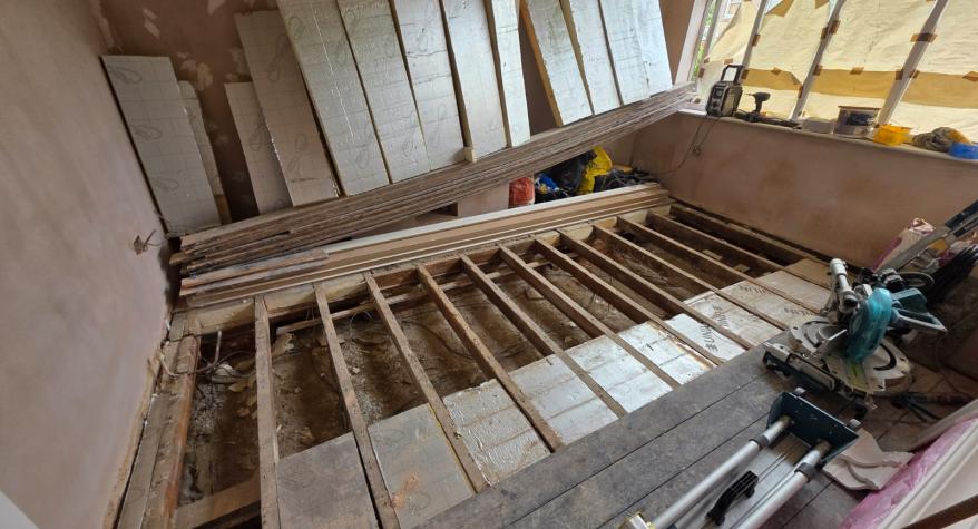 Can You Live in Your House During a Full Home Renovation in Ashford, Surrey?